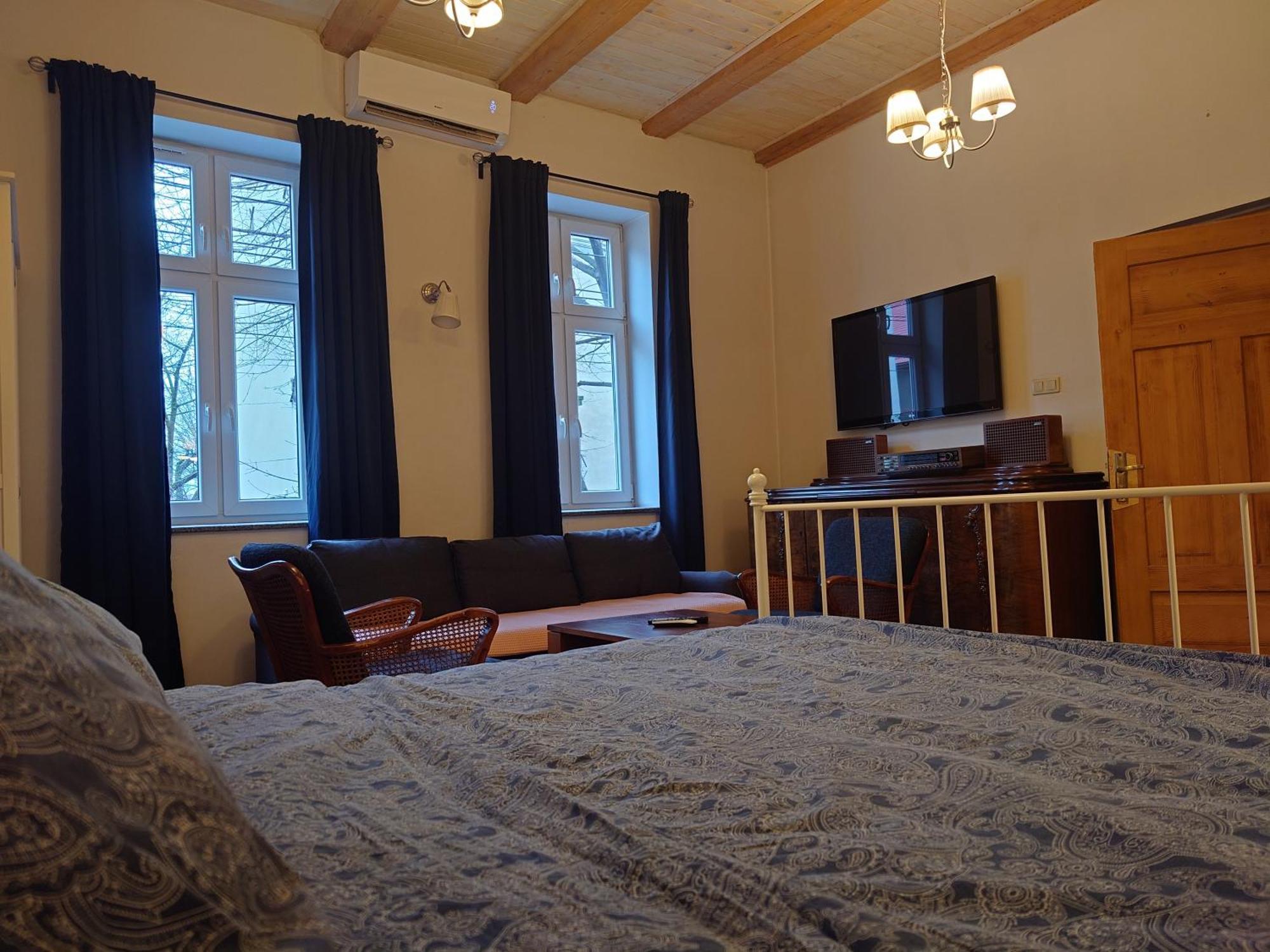 Apartamenty Przy Stonehenge Sosnowiec Oda fotoğraf